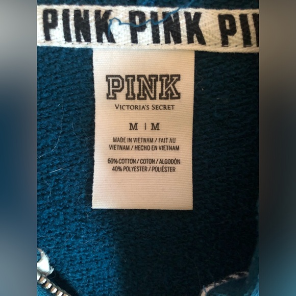 Pink X Victoria secret Y2K sweater. Preowned and in good condition. - Picture 1 of 2